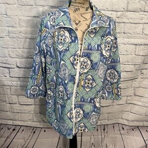 Chico’s Weekends Jacket NWT 3/4 Sleeves Zip Front Perfect Stretch Medallions